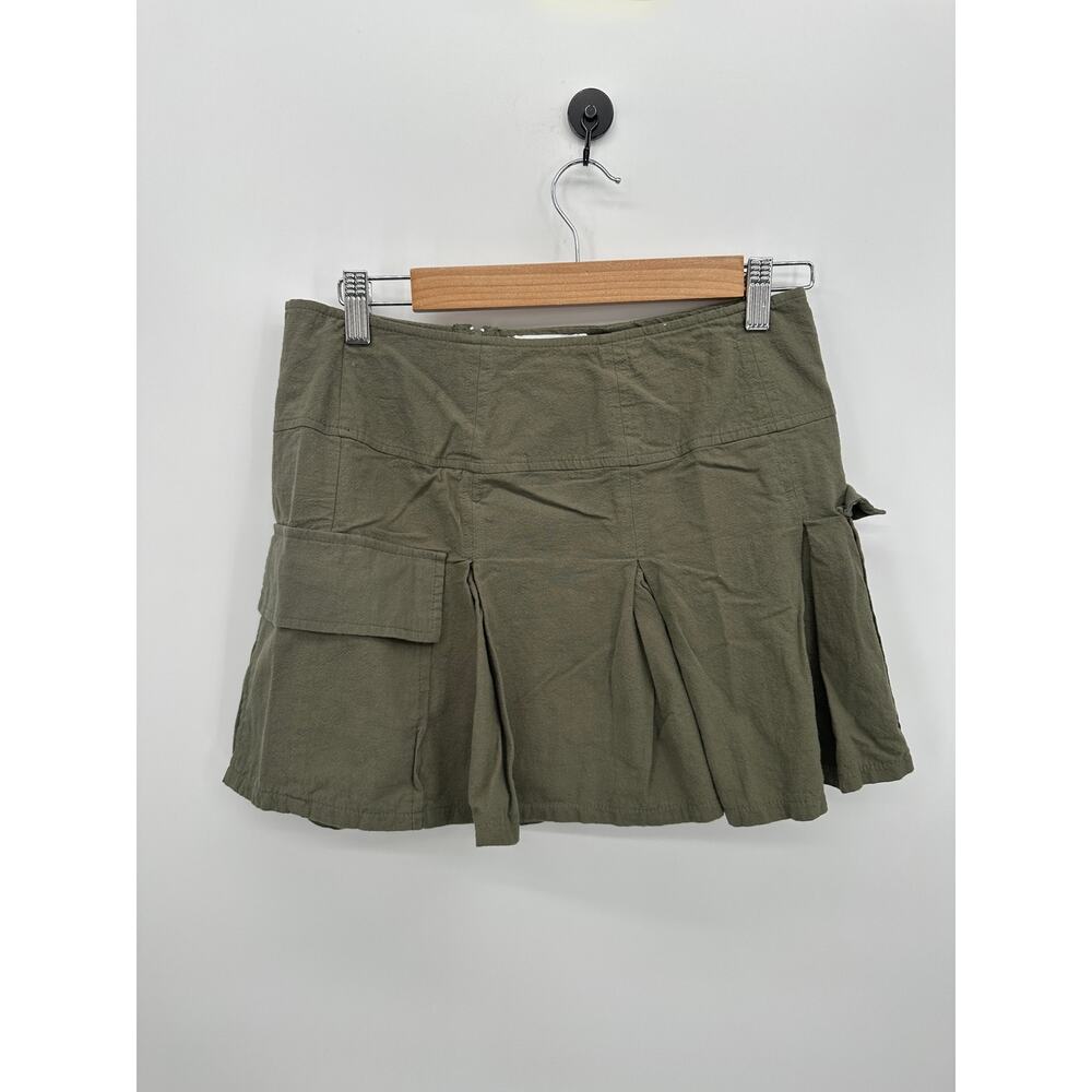 Kirious Mini Skirt Size M Green Army‎ Schoolgirl Preppy Pockets Academia Fall